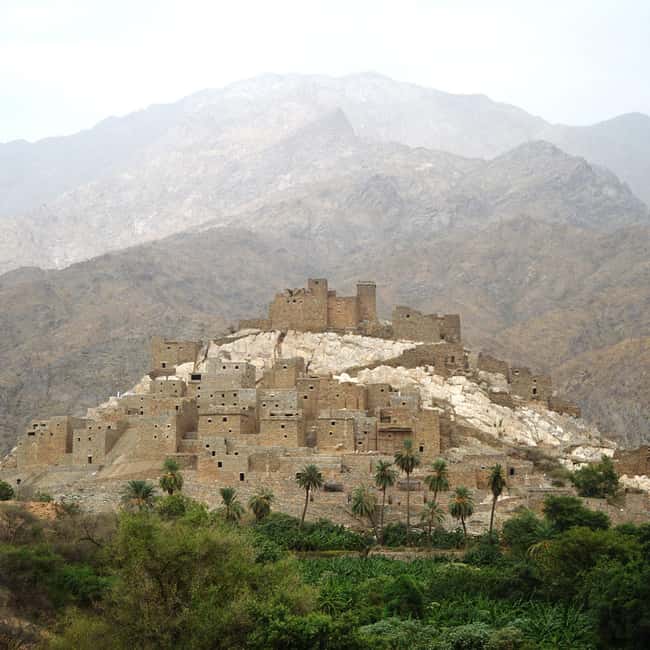 Abha City Tour & Rijal Almaa - El Sahab Park, where the clouds pass by
