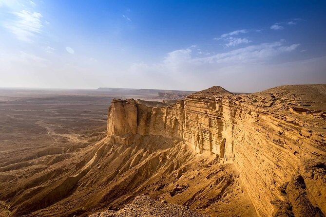 Edge of the World Tour - The 120-Kilometer Road Out of Riyadh