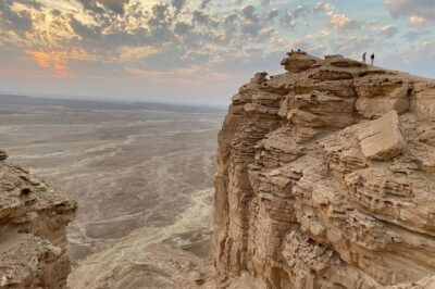 Edge of the World with 4×4 vehicles, sunset Dinner and stargazing