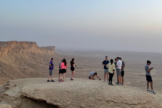 Edge of the World with 4x4 vehicles, sunset Dinner and stargazing - Stargazing after the cliffs turn dark