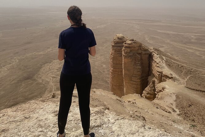 Explore Edge of The World in a Private Trip with Saudi Dinner - Transport, timing, and what is included