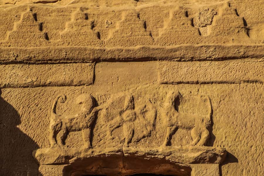 From AlUla: Hegra Tour - From Winter Park to the Hegra gates