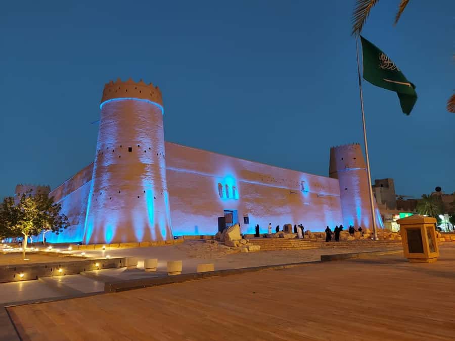 Half Day in Riyadh, Almasmak, National Museum, Kingdom Tower - Al Murabba Palace and the royal chapter