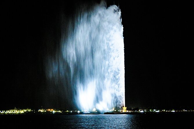 Half Day Jeddah Traditional City Tour - The Corniche and Al Rahmah Mosque