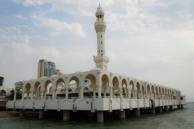 Half Day Jeddah Traditional City Tour - Super DOME and the modern city