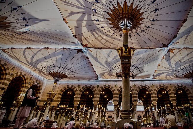 Half - Day Tour in Prophet Mohammed City - Remembering the Battle of Uhud at the mountain