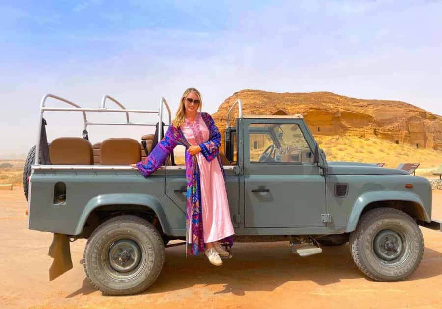 Hegra Tour: AlUla’s No.1 Haven For Nature, Wildlife Lovers - Climbing aboard the open-top 4x4
