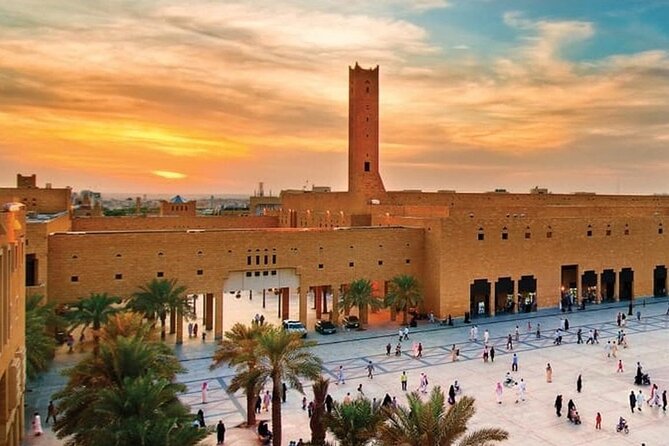 Historical Riyadh Self-Guided Audio Walking Tour - Qayasriat Al Kitab, a bookshop with a cultural angle