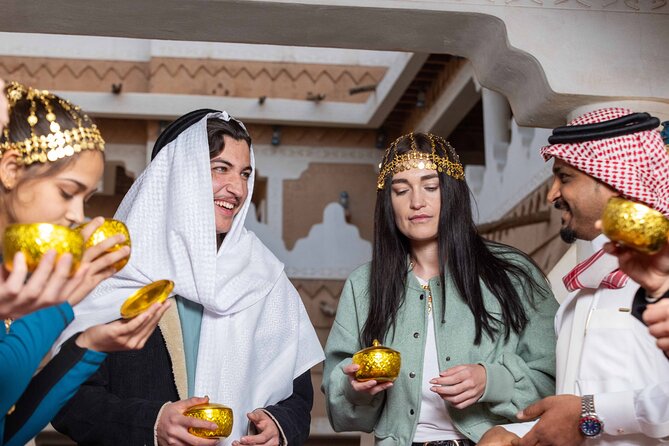 Interactive Saudi Cuisine and Cultural Experience - Ending with tea and incense