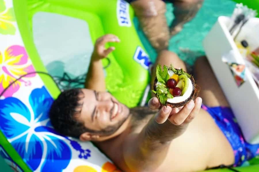 Jeddah: Bayadah Island Boat Trip with Snorkeling Option - Thirty minutes of snorkeling