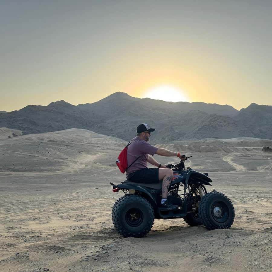 Jeddah Desert Safari: Quad Biking, Camel Farm & Sunset Views - Quad biking for a full hour