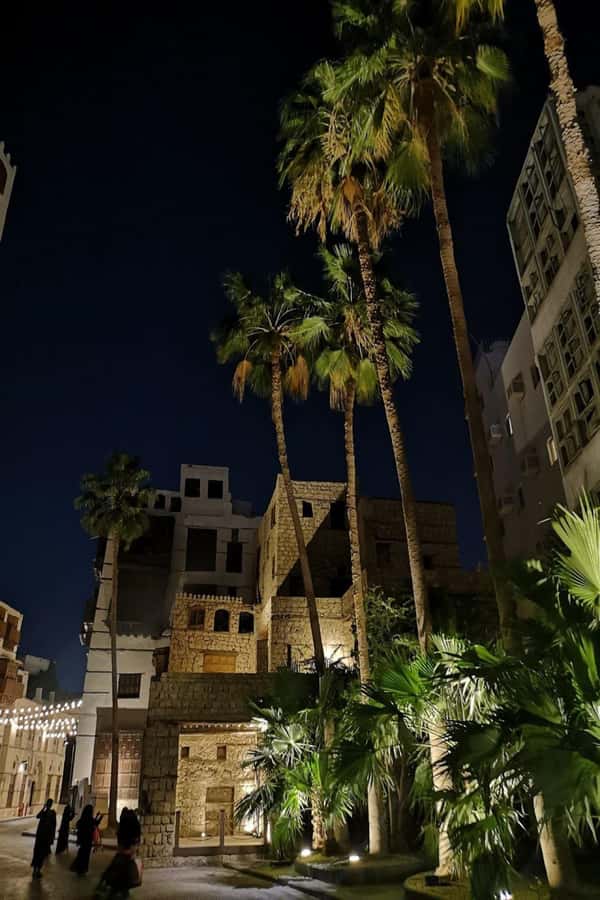 Jeddah: Historic District Tour by a Local licensed Guide - Key points to know before you book