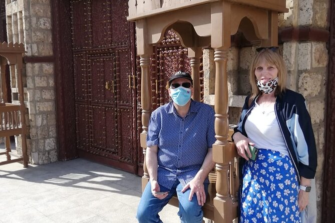 Jeddah Historical and City Tour - Walking through Al-Balad’s old lanes