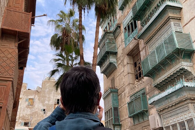 Jeddah Old Town Tour (Al Balad) - The food route: sobia, balilah, and fresh bread