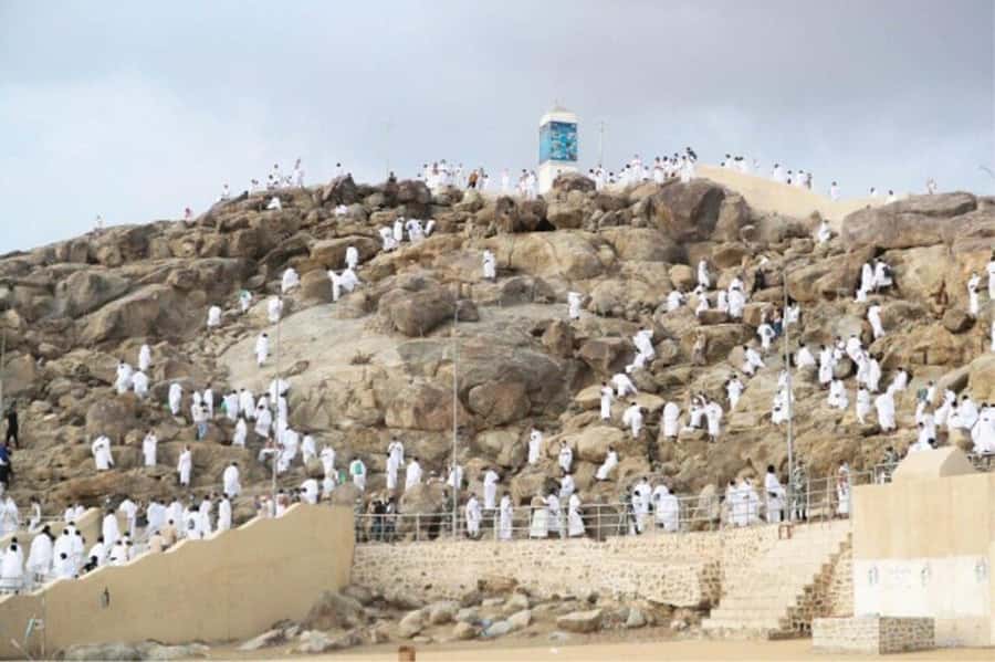 Mecca: Holy Sites Private Tour - Mount Thawr and the story of the migration
