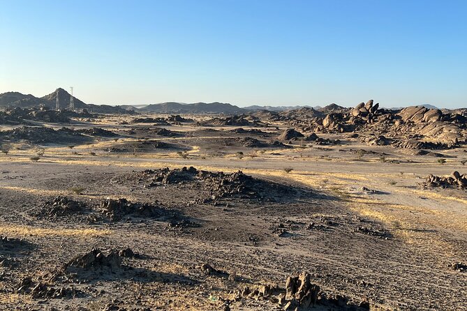 Moon Mountain Hike from Jeddah City - Desert views that reward a slower pace