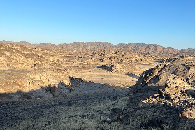 Moon Mountain Hike from Jeddah City - Returning to Jeddah after the valley