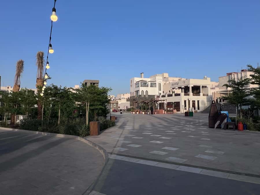 Prophet’s Mosque Walking Tour with Historic Hejaz Railway - How much walking should you expect?