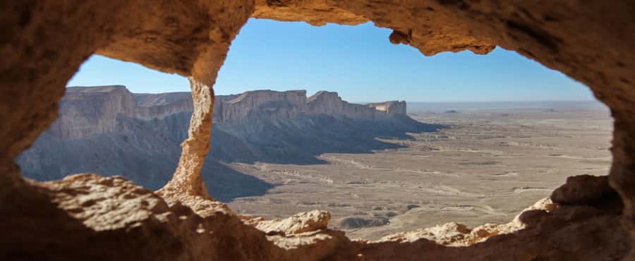 Riyadh Edge of The World and Bat Cave Visit by Bus - What $50 buys you, and what it does not
