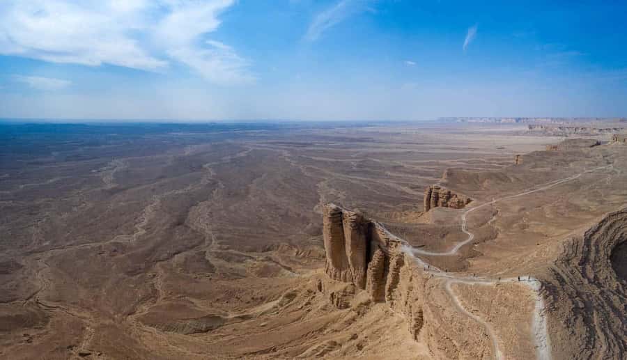 Riyadh Edge of The World and Bat Cave Visit by Bus - My verdict on the Edge of the World and Bat Cave trip