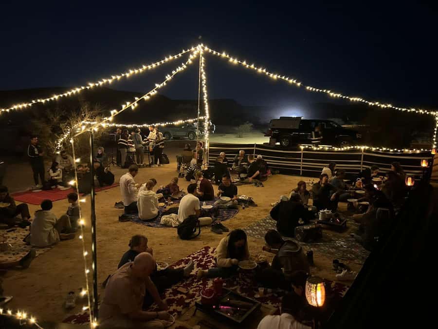 Riyadh: Edge Of The World, camels &Stargazing with 4x4 - Camel farms and Saudi desert life