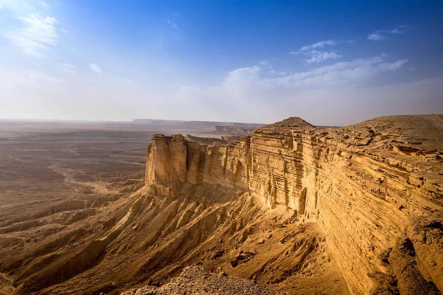 Riyadh: Edge Of The World Tour - The 120-kilometer ride into the desert
