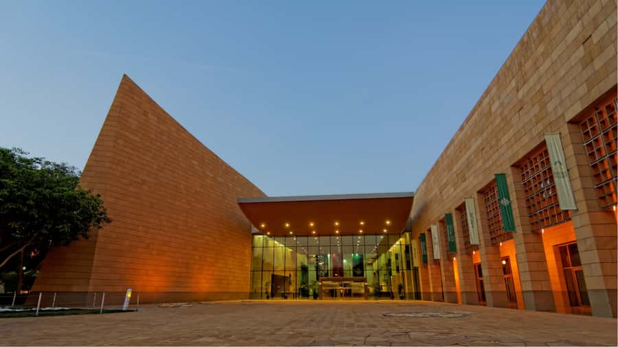 Riyadh: Full Day City Tour Guided with Transport - King Abdulaziz Historical Center and the National Museum