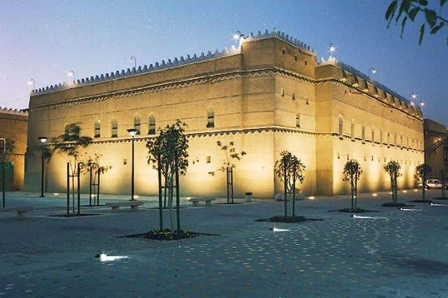 Riyadh: Full-Day Riyadh Exploration Tour with Optional Lunch - Murabba Palace shows royal life on a human scale