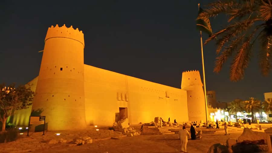 Riyadh: Historical City Full-Day Guided Tour with Transport - Starting Riyadh’s story at the National Museum