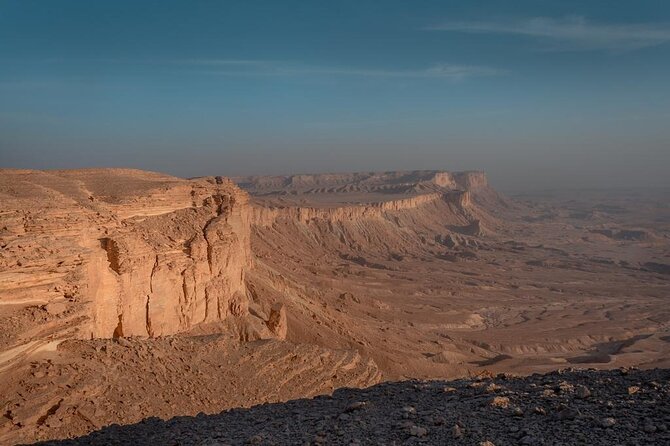 The Second Edge - Darb Al Manjour and the old camel road