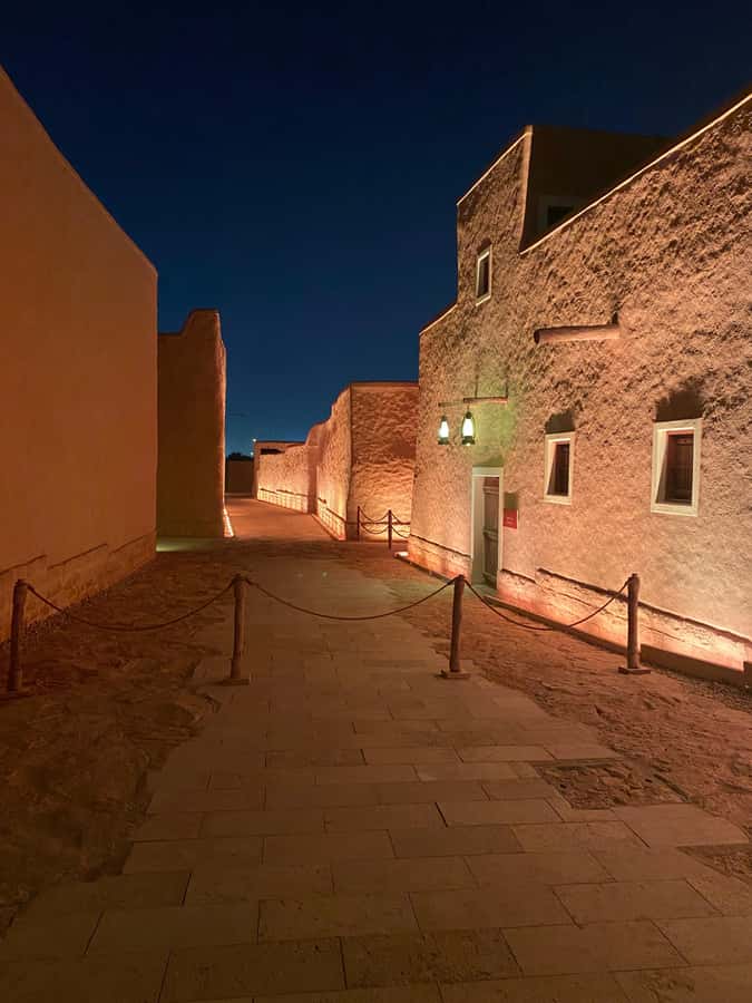 VIP Private Riyadh Experience with Saudi Meal & Pickup - Practical ways to get more from the day