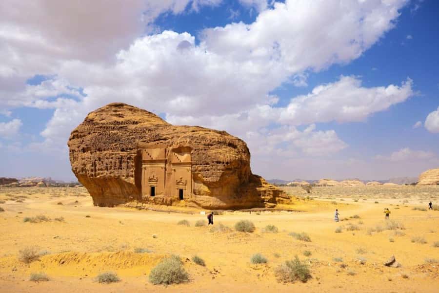 Visiting The Incredible Heritage Site Hegra in AlUla - Four stops and two hours among the tombs
